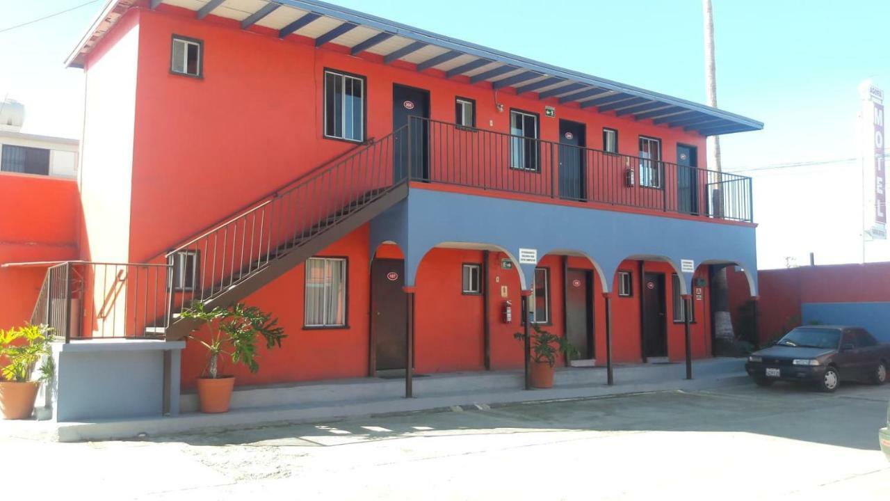 Motel Agora Ensenada Exterior foto